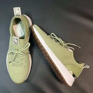 Michael Kors Sneakers